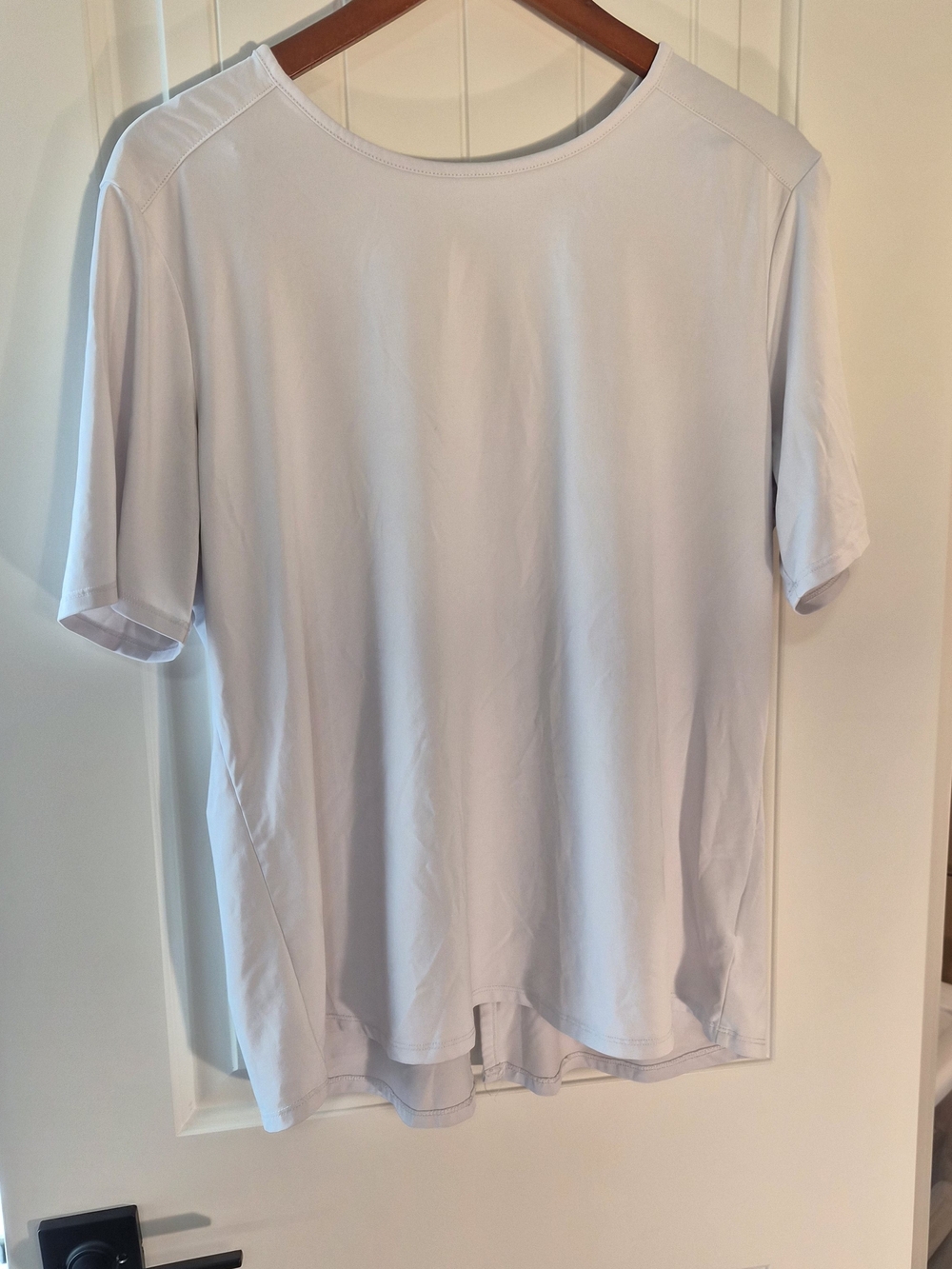 Columbia White Cooling Athletic T Shirt XL